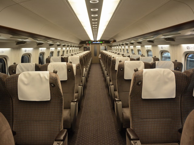 東海道新幹線N700系のグリーン車