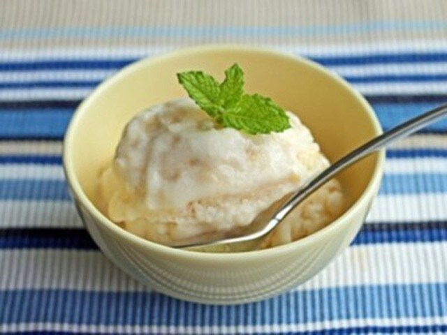フローズンバナナヨーグルト