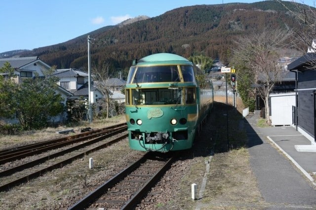 キハ71系「ゆふいんの森3号」別府行き