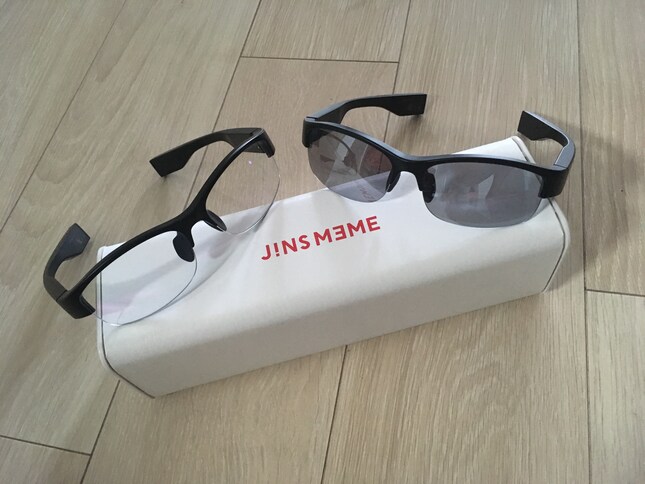 私のイチオシ メガネ型 の専属コーチが フォームの崩れを的確にアドバイス