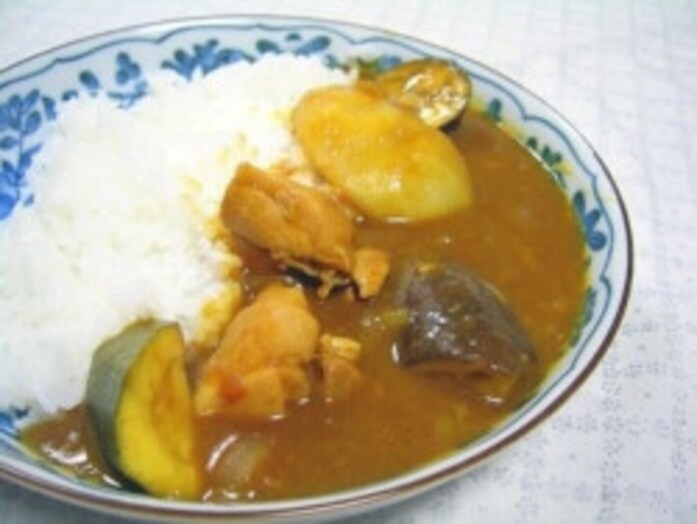 夏野菜ゴロゴロカレーライスレシピ……かぼちゃでまろやかに！