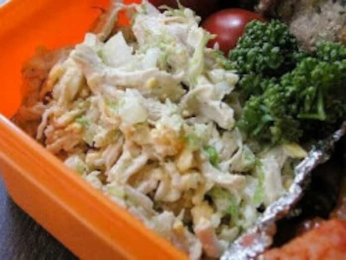 ゆで鶏と卵とキャベツのサラダレシピ……お弁当にもおすすめ！