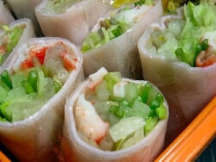 ハムと野菜の生春巻きレシピ……お弁当の中でくっつかない！