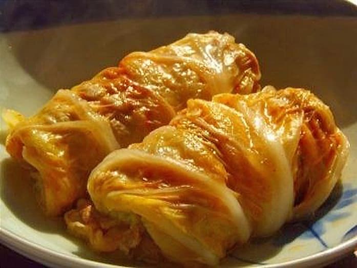 豚バラを使ったロール白菜の簡単レシピ！キムチの旨みが際立つ作り方