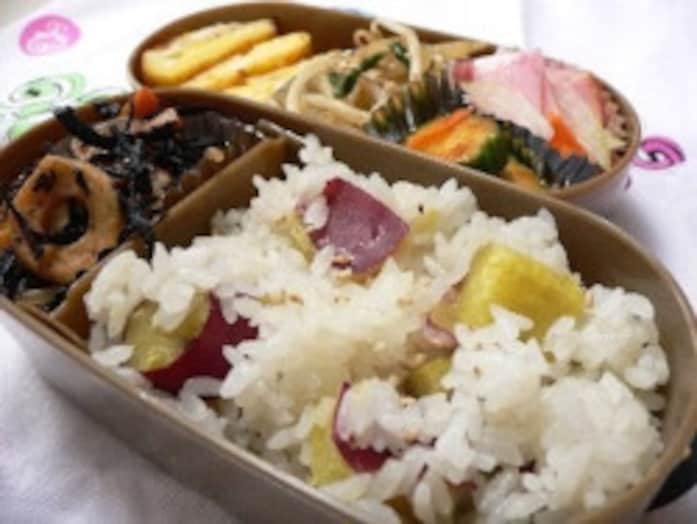 さつまいもご飯のお弁当レシピ！秋の味覚を楽しもう