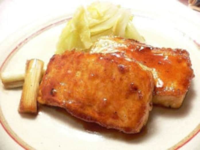 豆腐メインのおかず料理！豆腐の照り焼きレシピ