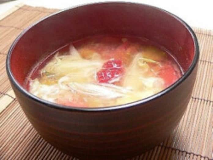 トマトの味噌汁のレシピ！二日酔い・弱った胃袋に