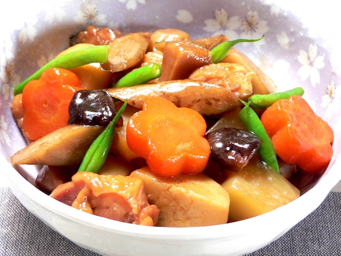 おせちにも使える煮物料理！筑前煮の美味しさが続く作り方