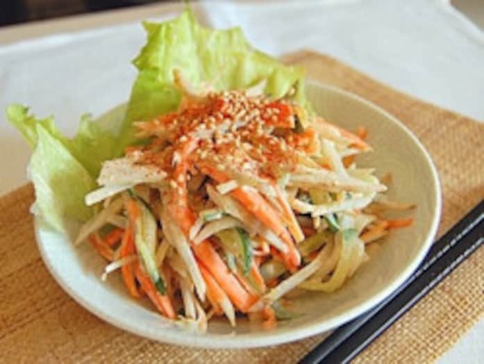 シャキシャキなごぼうサラダのレシピ！簡単に美味しく食物繊維を