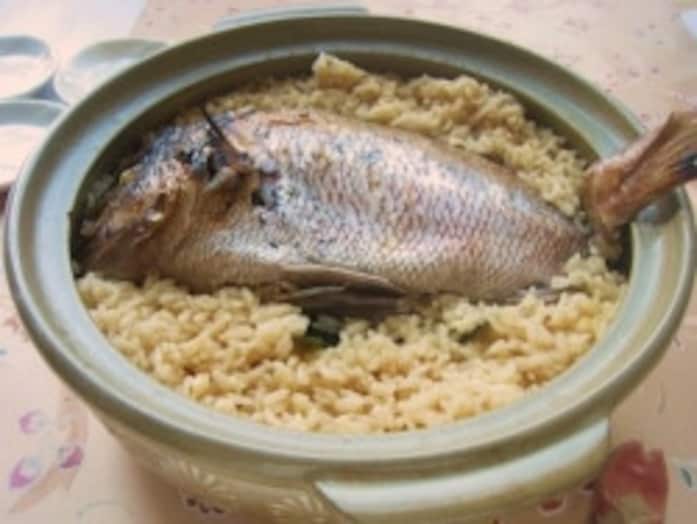 鯛めしを土鍋で豪華に作る、お祝いに人気のレシピ