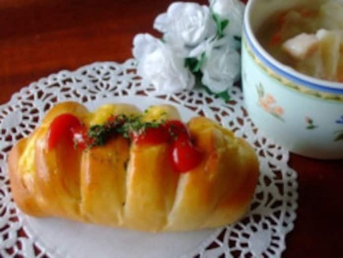 ウインナーロールパンの作り方！初心者でも生地から作れる簡単レシピ