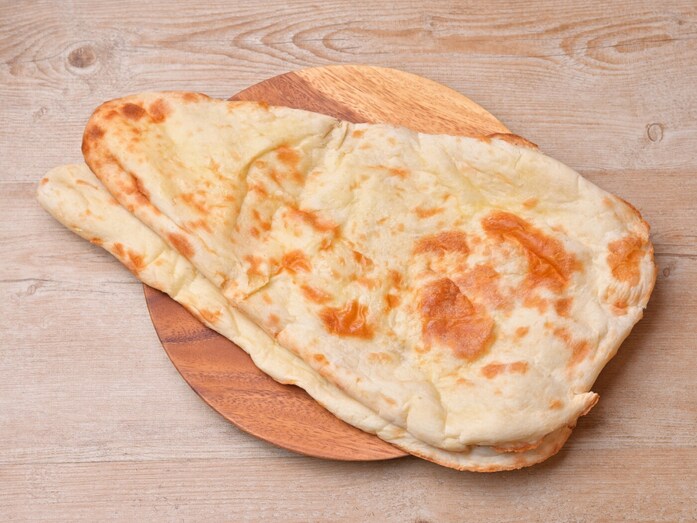 もちもち手ごねナン！