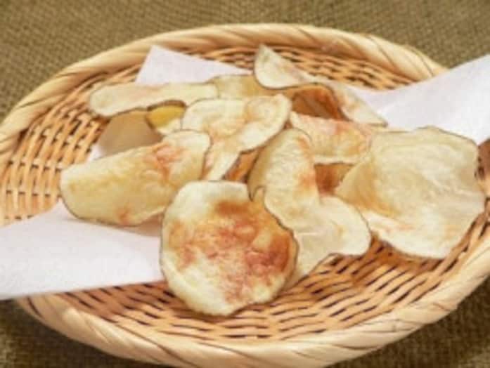 チップスメーカーいらず！ポテトチップスをレンジで作るレシピ