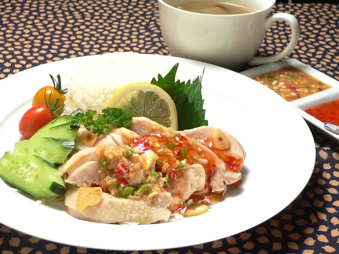 塩ヨーグルトチキンで作る、海南鶏飯