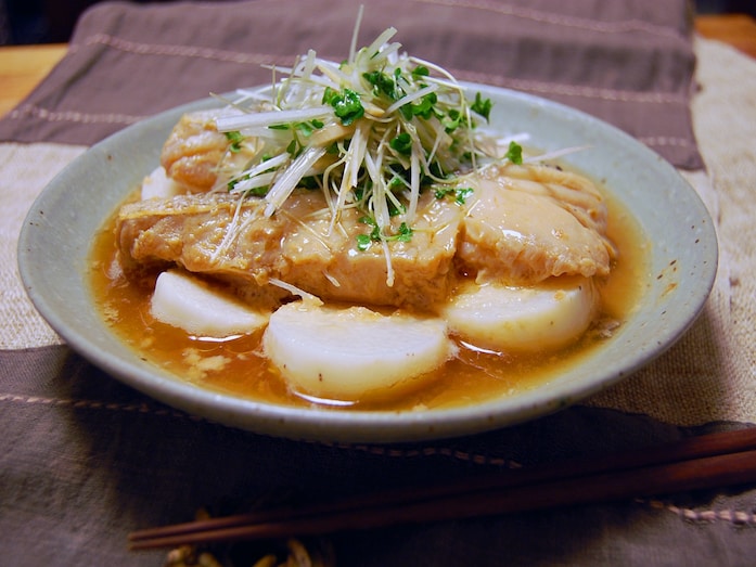 白身魚の味噌漬けと長芋の蒸し物　あつあつごま油かけ