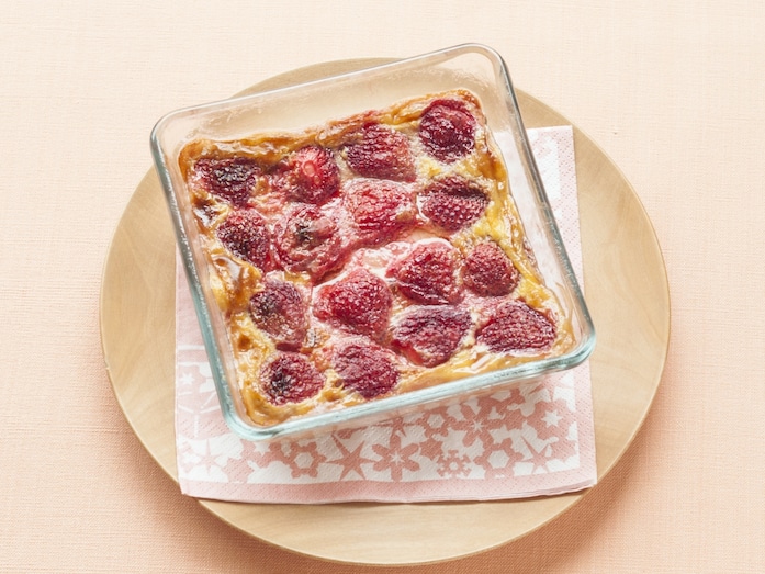 いちごのクラフティレシピ…生クリームなしで簡単！