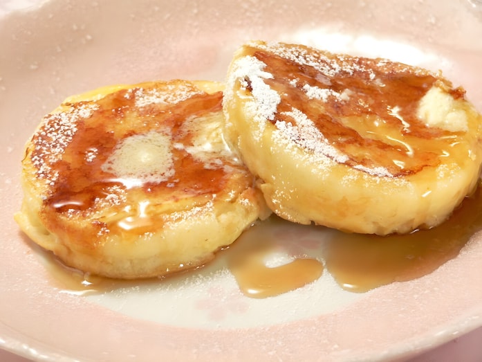 ホットケーキをフレンチトースト風にアレンジ！フレンチパンケーキ
