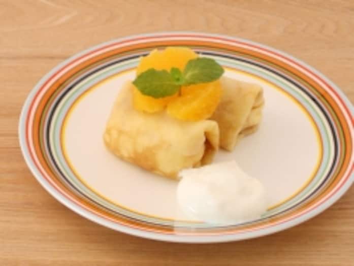 オレンジとヨーグルトクリームのクレープ