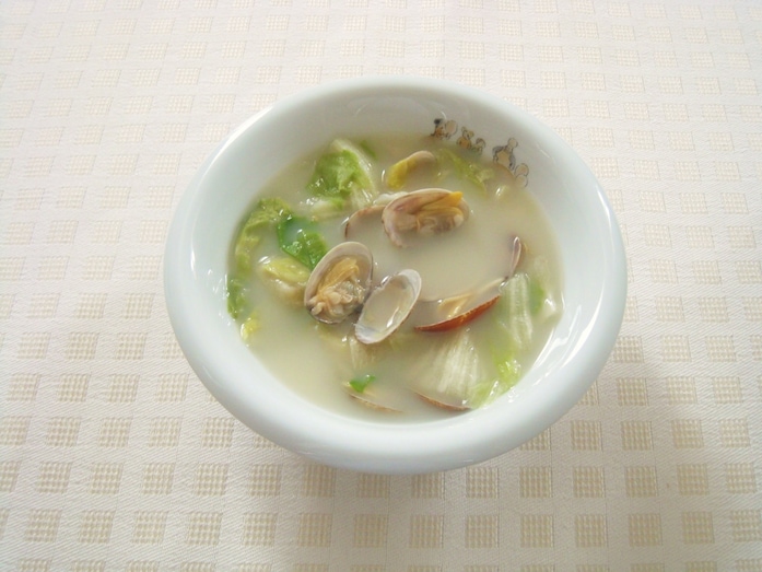あさりとレタスの和風チャウダー