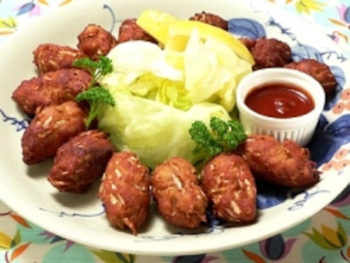 もやし入り、シャキシャキ肉団子