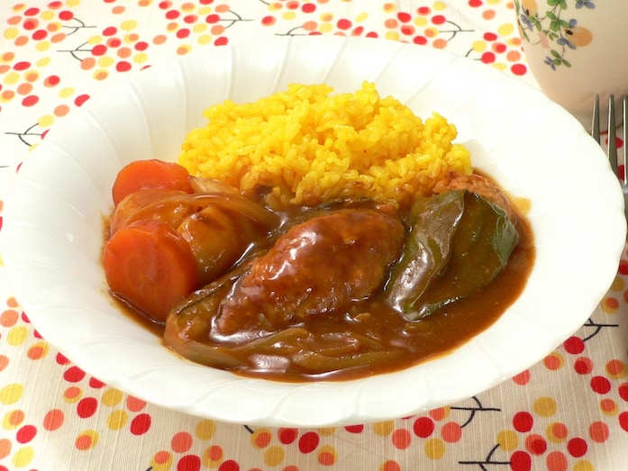 肉詰めピーマンと肉詰めナスのカレー