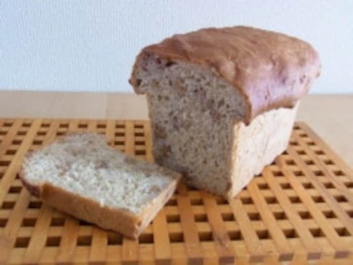 全粒粉パンの作り方！100%全粒粉の生地から作るレシピ