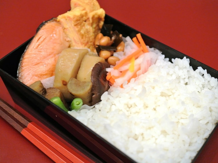 1年を締めくくる、縁起良しの年取り膳風弁当
