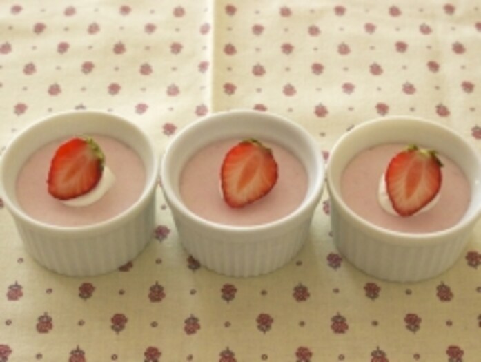 本格デザート！ いちごとホワイトチョコのムースレシピ