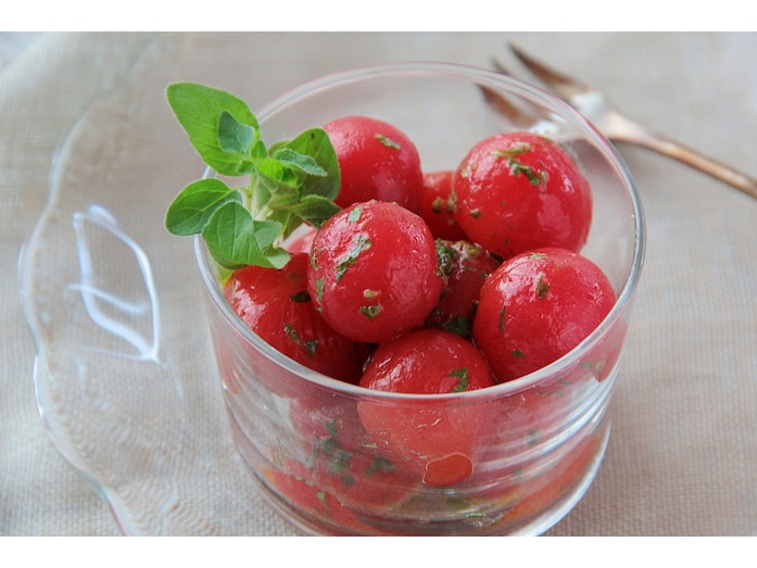 オレガノを使った料理……ミニトマトのマリネレシピ