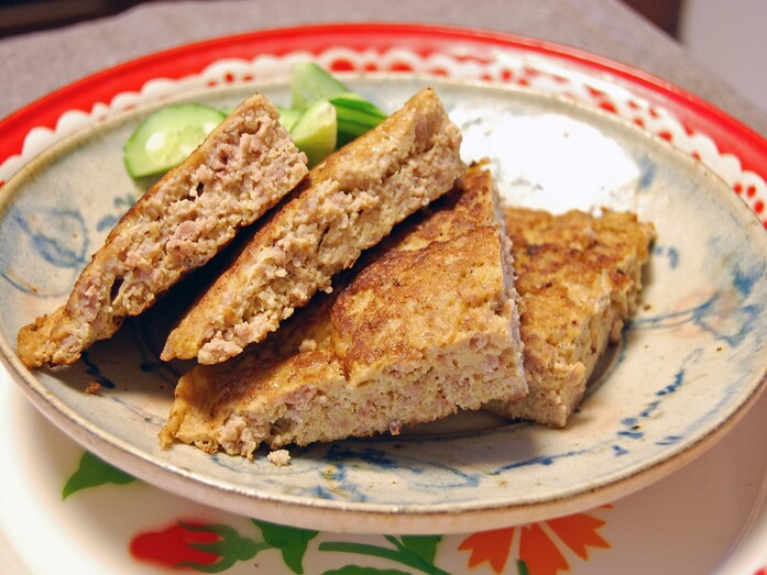 ボリューム満点！ベトナムスタイルの豚肉の卵焼き