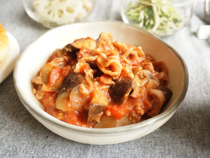 圧力鍋で時短。豚肉とナスのトマト煮