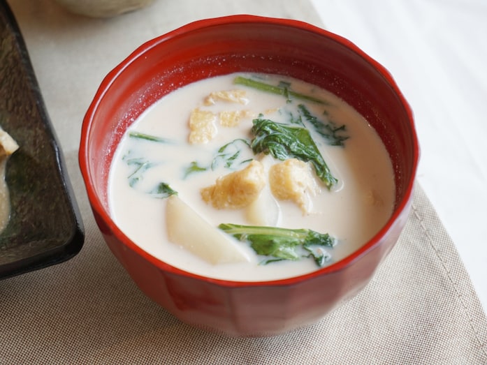まあるく柔らかな味。かぶのミルク味噌汁