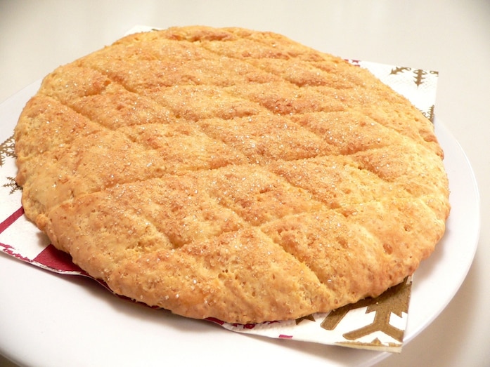 ノンフライヤーで焼くお菓子……大きなメロンパンの皮レシピ
