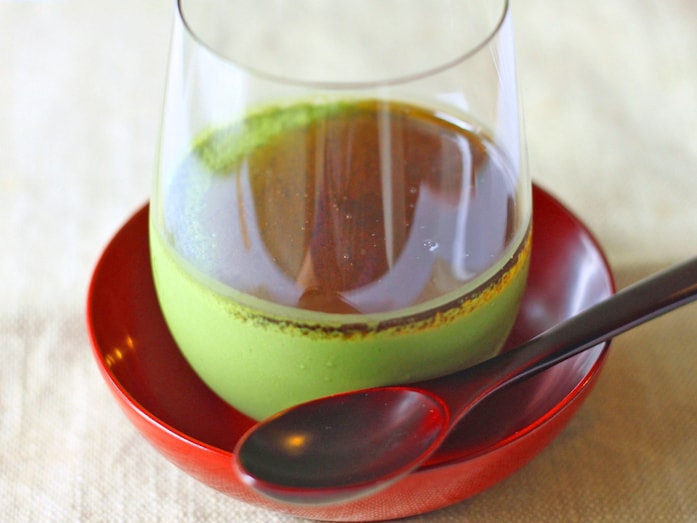 抹茶ムースを絹ごし豆腐で作る！ミキサーで混ぜるだけの簡単レシピ