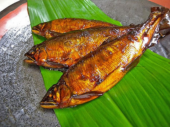 落ち鮎の甘露煮の作り方！秋の魚のご馳走レシピ