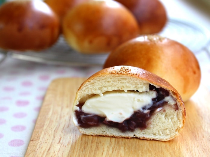 あんことクリームチーズのあんぱんレシピ！美味しい組み合わせ