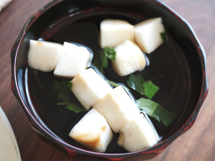 塩昆布とはんぺんの即席お吸い物レシピ……だし要らずで簡単！