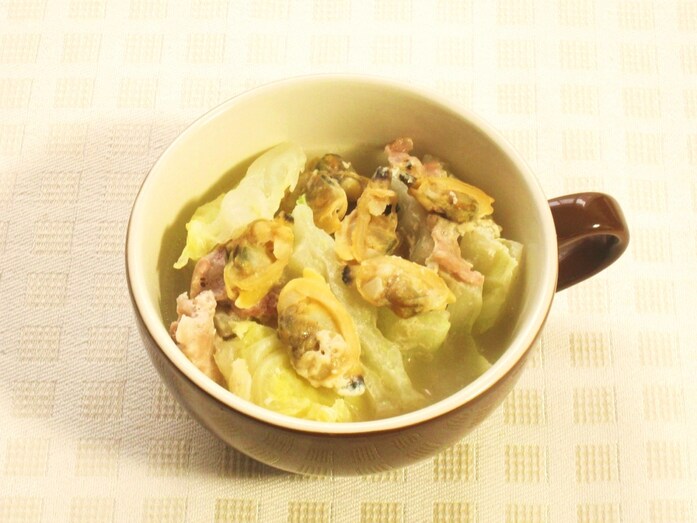 あさりと豚肉のミルクバタースープ重ね蒸し