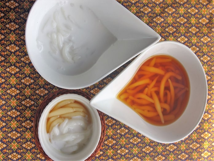 タイの屋台スイーツ ココナッツ＆キャラメル白玉
