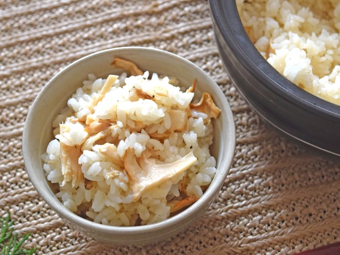 松茸ご飯のレシピ！土鍋調理で美味しいまつたけ料理の作り方