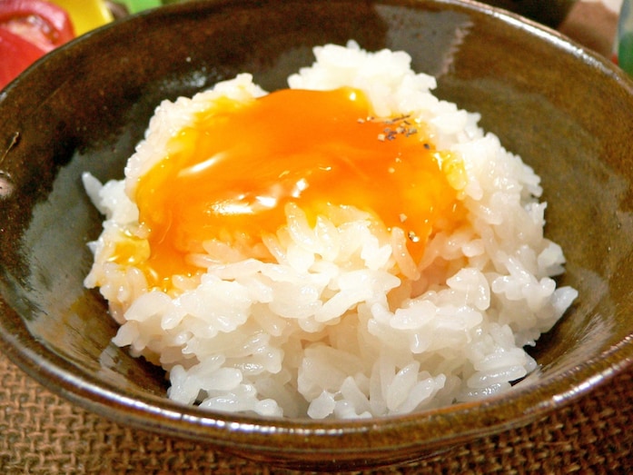 卵かけご飯の美味しい食べ方！白だし漬け卵のレシピ