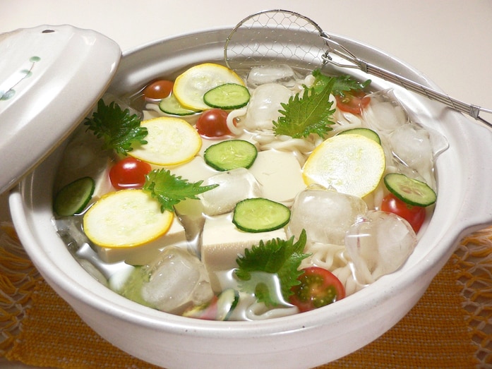 暑い日に食べたい夕飯レシピ！ 火を使わない「冷ややっこ鍋」