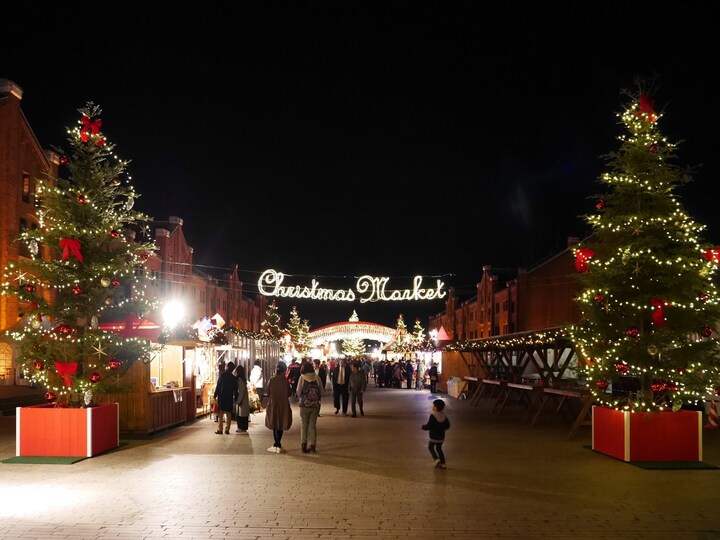横浜赤レンガ倉庫 イベント広場に本場ドイツの「クリスマスマーケット」が登場（2017年11月24日撮影）