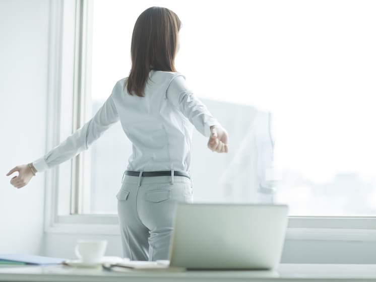 「子どもを産まない」人生を想像してみる。