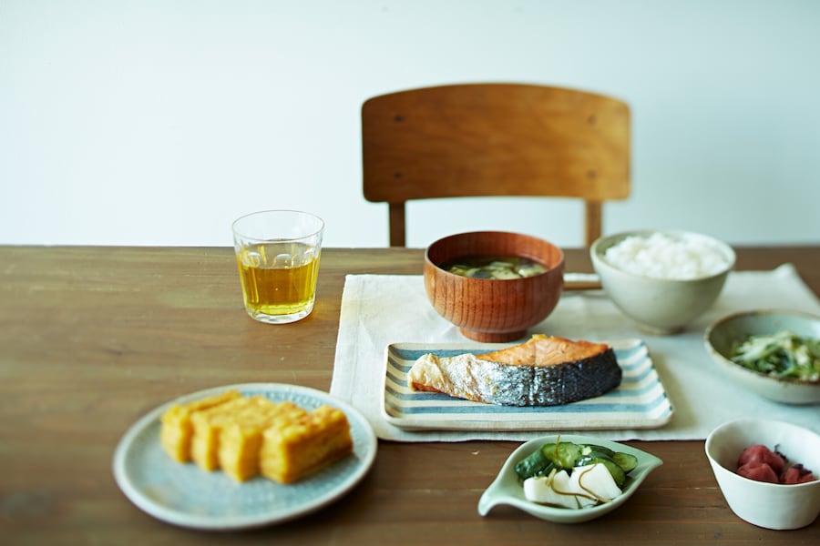 アンチエイジングに効果的な10大栄養素とは？ 食事は重要！