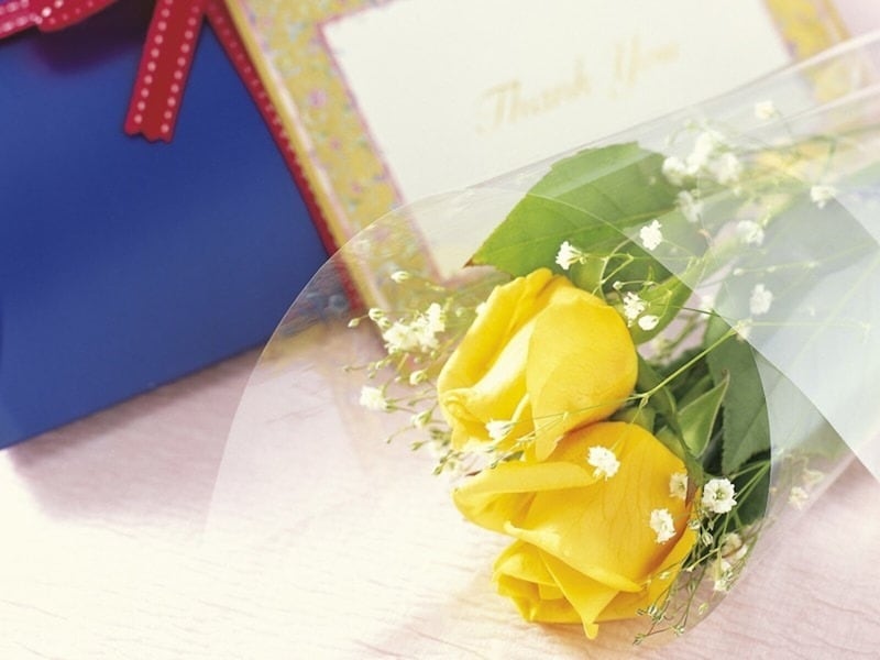 【父の日】なぜ「バラの花」と「黄色」なの？ 意外と知らない由来と意味