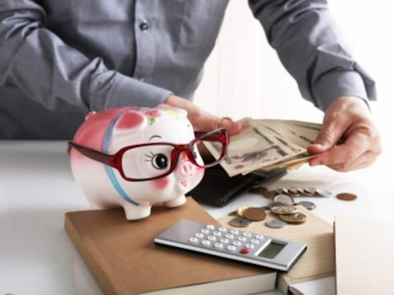 給料の何割貯金?子育て期は2割