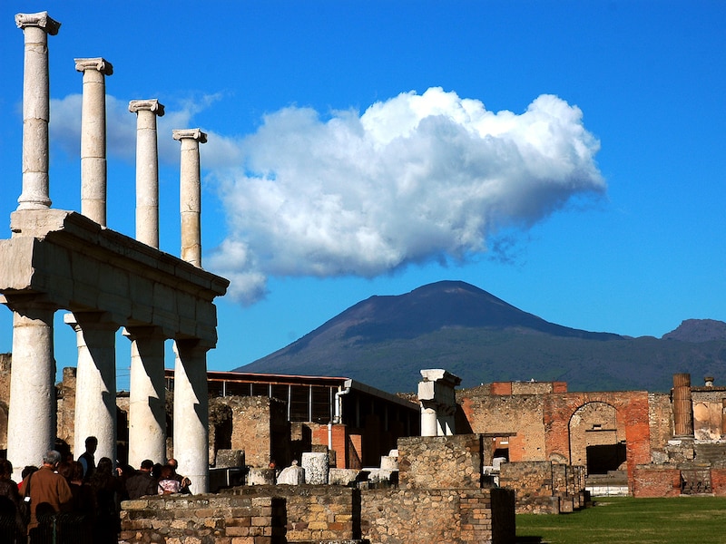 ポンペイ:火山で滅びた幻のローマ都市遺跡/イタリア