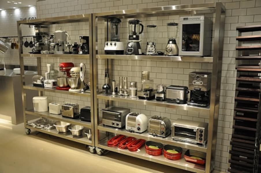 コンラン卿のキッチンKITCHENS : THE HUB OF THE  Terence Conran KitchensThe Hub of the Home - BOOK OF DAYS