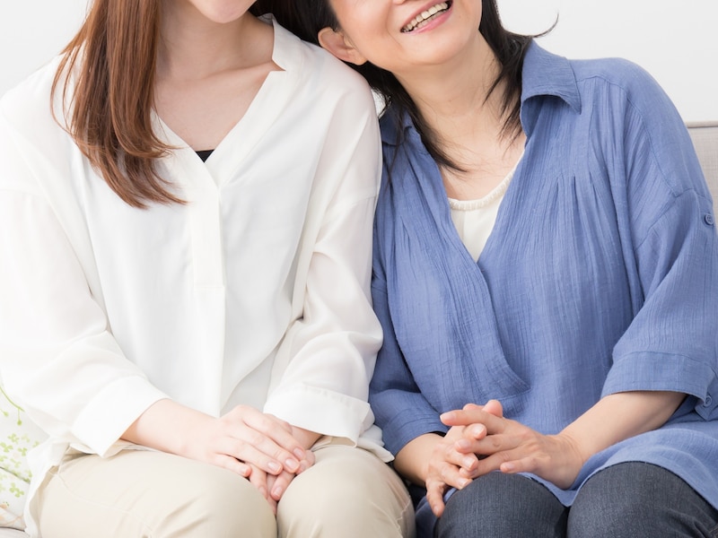 母と娘、共依存状態から自立するには？ 「一卵性親子」「母子カプセル」からの抜け出し方